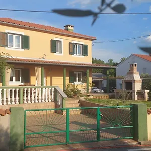 Villa Paula, Malinska